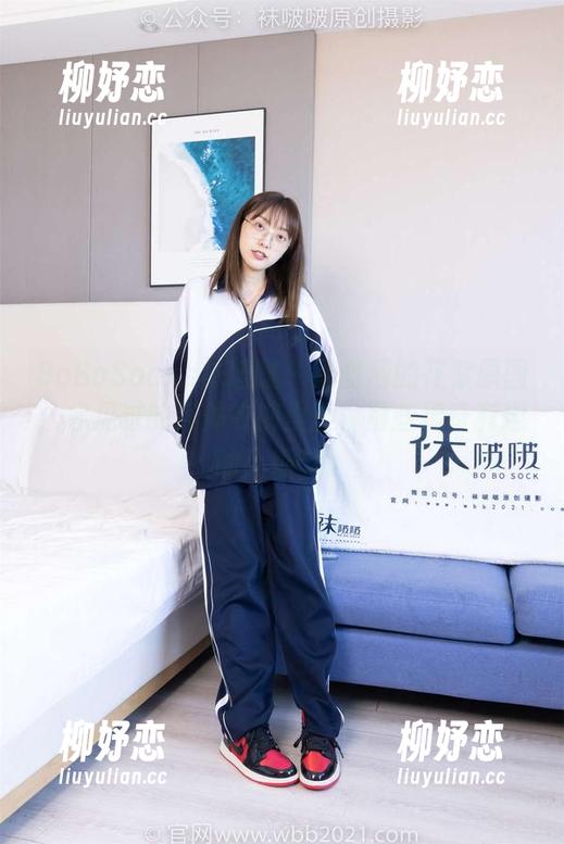 BoBoSocks袜啵啵 - 甜甜圈的花絮原图：你见过的连体衣裤里丝，那些稀奇有趣的小细节。