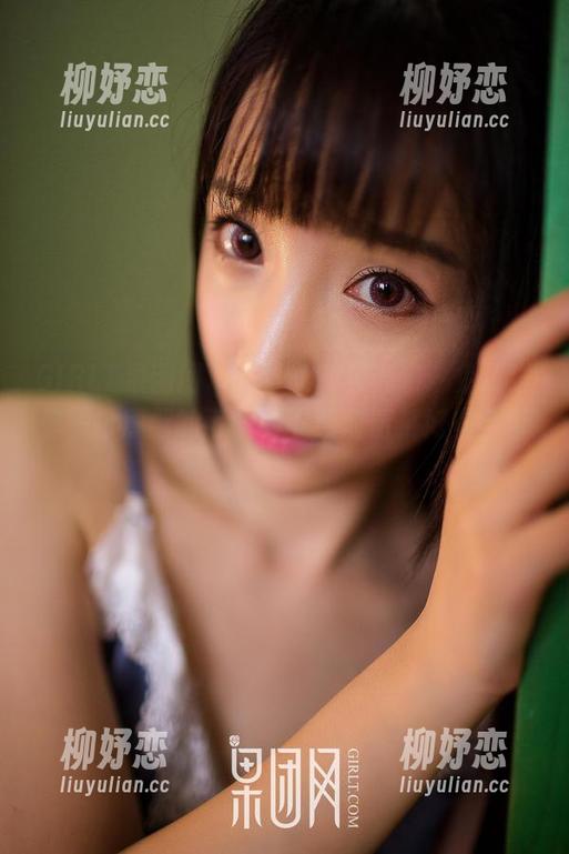 GIRLT果团网 - “little贝壳喵”免费送你一份厚厚的可爱，下载前请系好安全带！