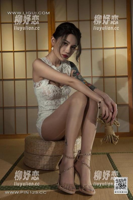 Ligui丽柜 - 免费送！侨侨足球宝宝图集，更新你的连击感——不止球技，还有绝佳表情