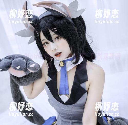 SayoMomo的白衬衫照片集，这就是我脑海中关于“白”新的定义…