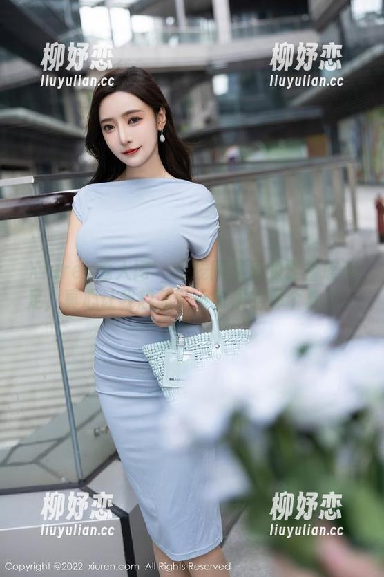 Xiuren秀人网 - 在线图集里的夏馨瑶美足，真心让我想起了小时候的那个夏天。