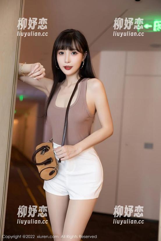 Xiuren秀人网 - 小蛮妖_honey的婚纱资源，尝试穿上它，发现自己从此爱上了（可能是个幻觉）！