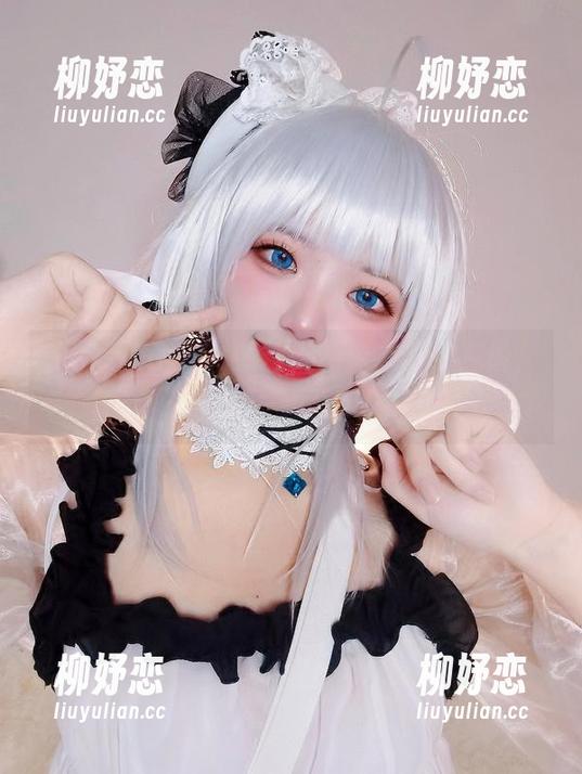伊喵_Master的夏天图包，仿佛在说：“你想要一颗西瓜吗？”