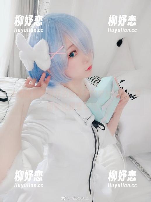 小心翼翼的翻开名濑弥七的学妹写真，原图会让我窒息吗？
