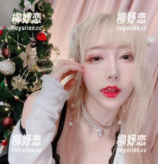 啾小妍Deer纯白写真集，白色可不止是空荡荡的哦