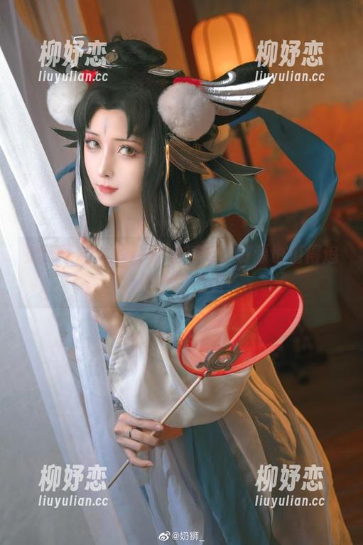 奶狮不咬人的赫萝好气场，资源也值得追，两个都不错！