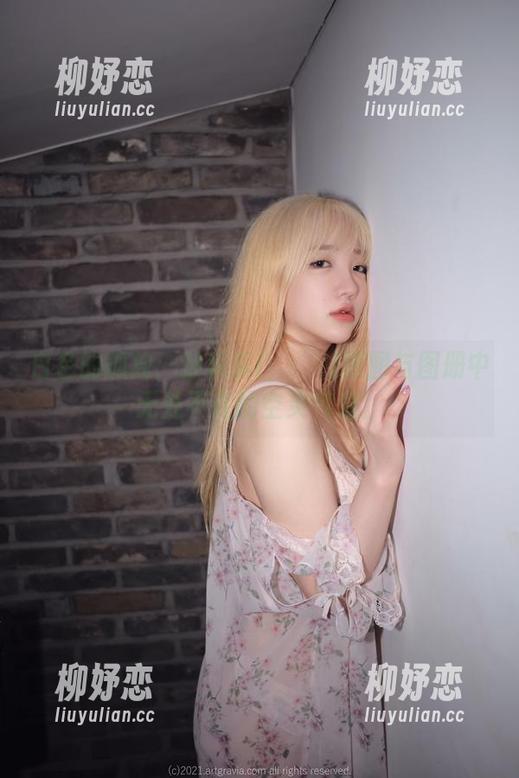 白色的孤独：孙乐乐(손예은)原图与图册中无处不在的空灵气息。