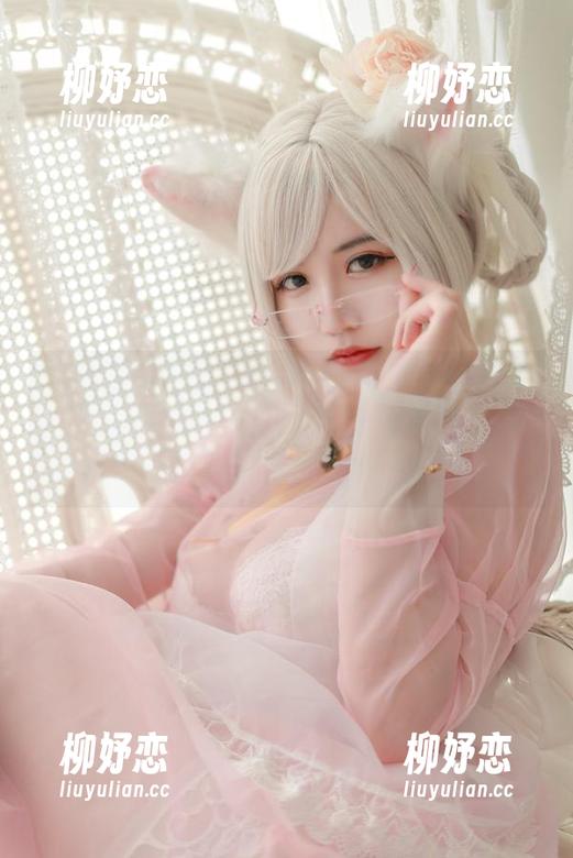 一组让人喘不过气的新图集，小仓千代w的SpiderGwen，充满了叛逆的气息，稍微小声尖叫一下？