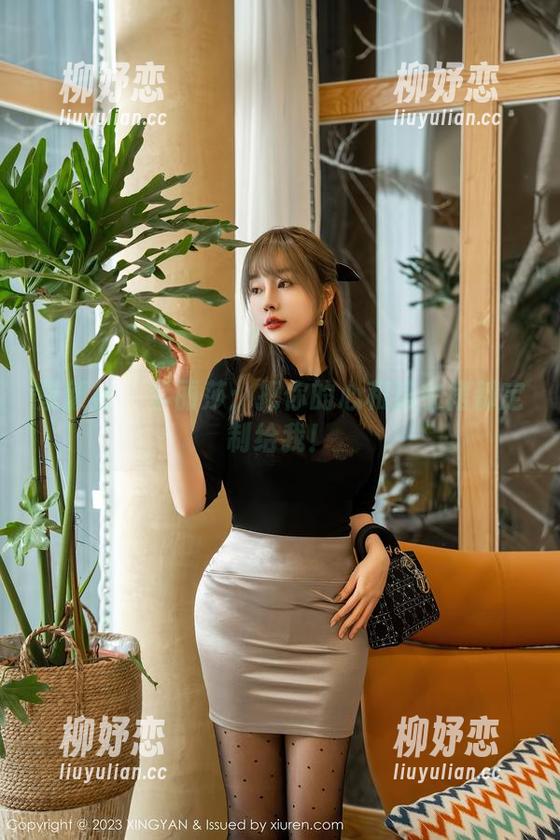 星颜社 - 李丽莎：把你的心和连衣裙都定制给我！