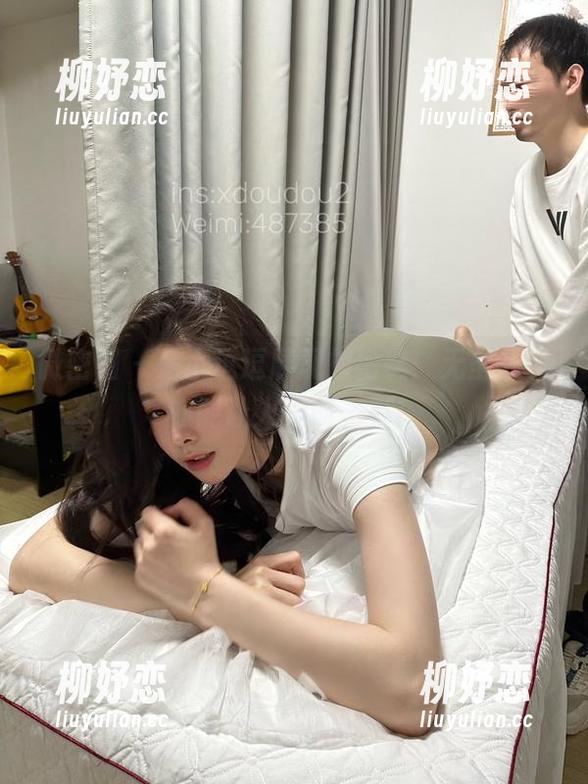 微密圈 - 是小逗逗展现旗袍美：无圣光，亦能让人眼前一亮！