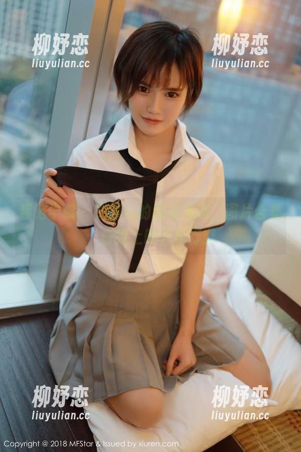 模范学院 - 文静儿的教室漫游，图片合集：白纸上的天马行空