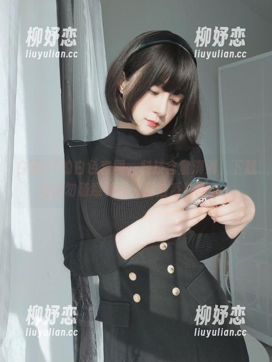 白银81的白色套图，科技含量满满，下载后请勿随意转发，危险系数不低！