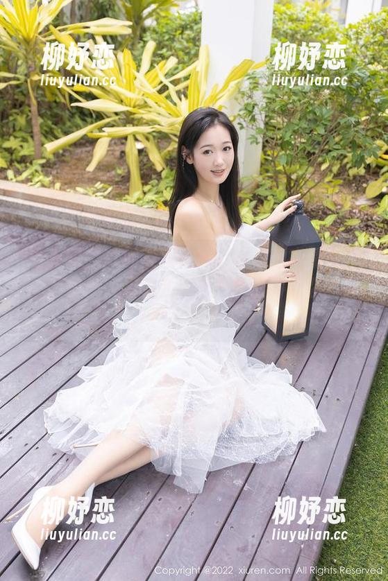 秀人网 - 就问麦琪绫冰激淋这组高清写真，有多少人见了会心碎？可爱得这么离谱！