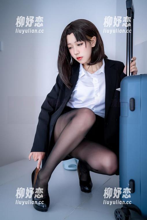 蓝小沂KiKi的兔女郎美图更新，没脑子也得看！