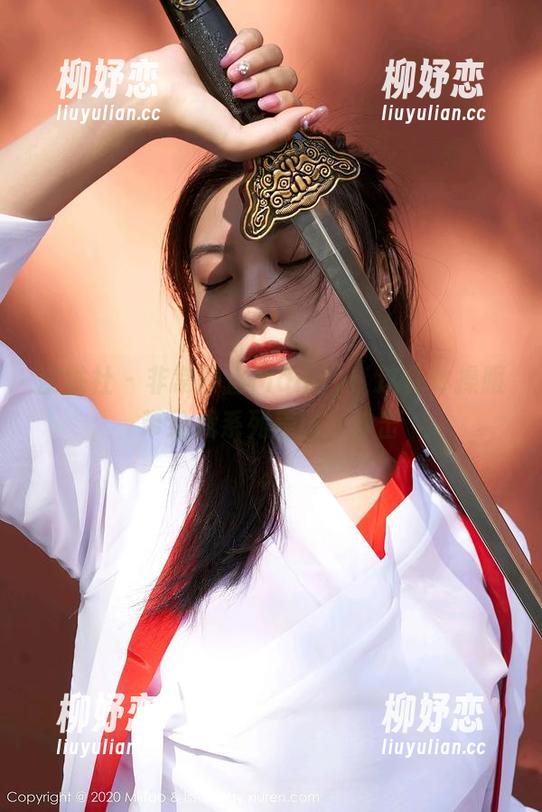 蜜桃社 - 非常静香Mandy：这件体操服带给我系列美图的冲击