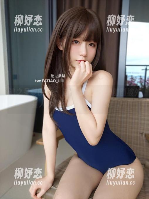 迷之呆梨Blue：这张蓝桌子好像刚刚被外星人拯救过，资源可不少！