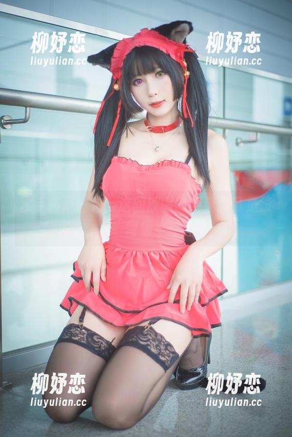 水手服版图包，这回原图的雯粥粥可是没留情！
