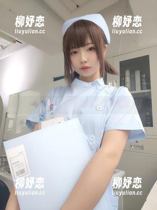 香川澪的自拍，原图变成了怎样的魔法？
