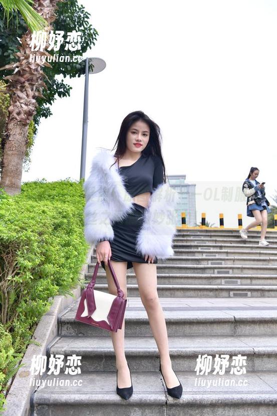 魔镜街拍，聚焦！原图解析——OL制服与黑丝之间的微妙张力！